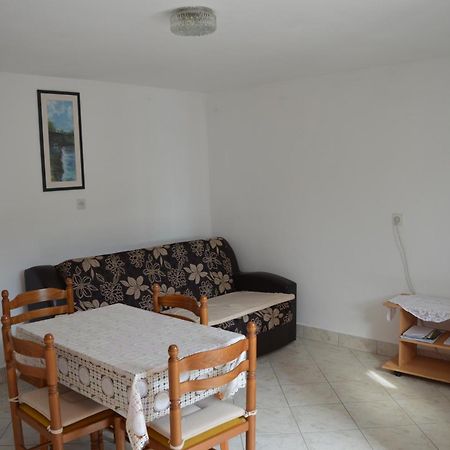 Apartman Seka Сен Екстериор снимка