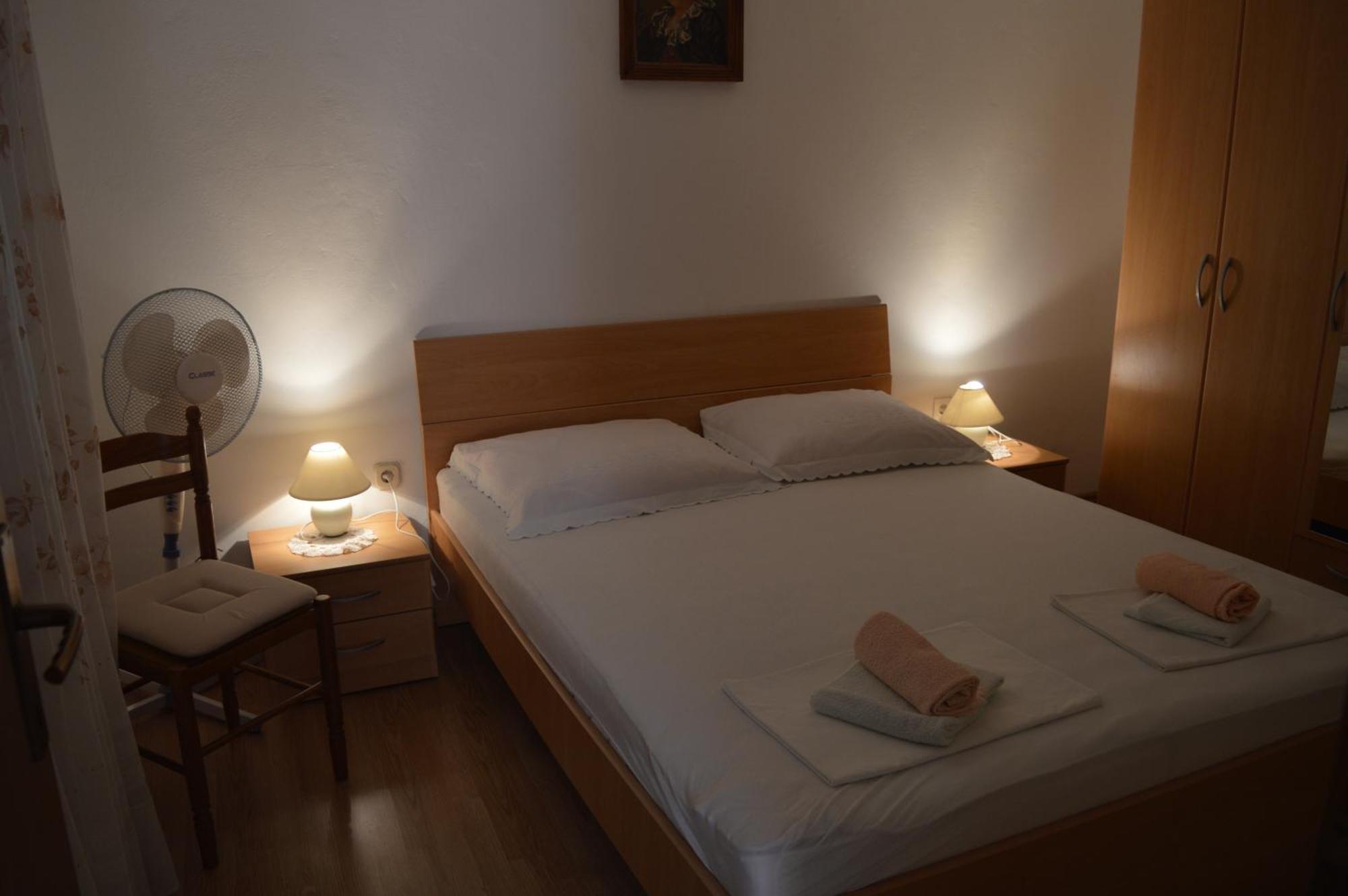 Apartman Seka Сен Екстериор снимка